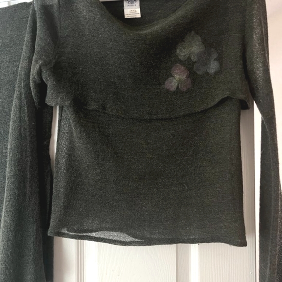 French Designer Kim Bernadrin skirt and top. - Picture 2 of 4